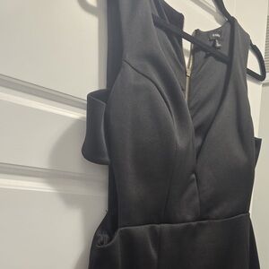 Evening Dress size large black colour used only one time